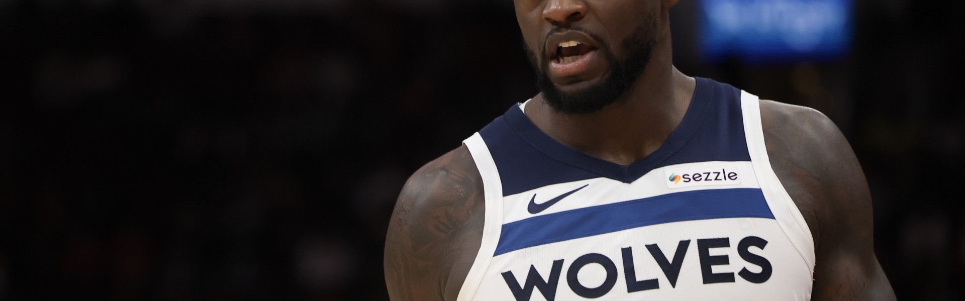 FT28-兰德尔出战23分钟 15中7&amp;三分6中1拿18分7板2助 出现6失误