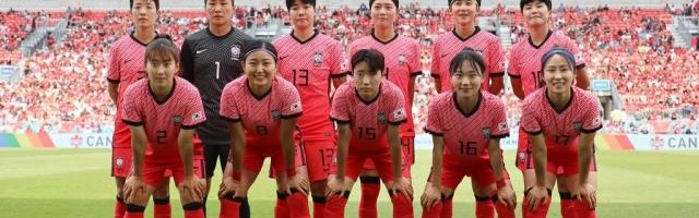 012路-韩国女足远征加拿大 逼和奥运冠军为东亚杯做准备