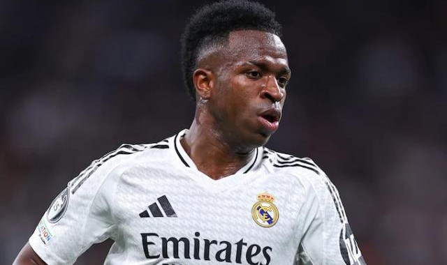 28开奖-沙“钞”拟2亿英镑报价熊皇，“周一维”要变“史一维”？